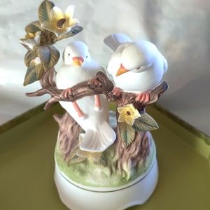 Towle Bone China Figural Music Box Bird White Doves or Love Birds Floral Branch